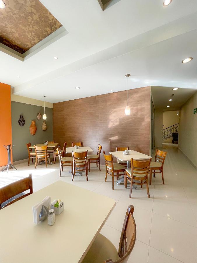 Hotel Fenix Лос Мочис Екстериор снимка