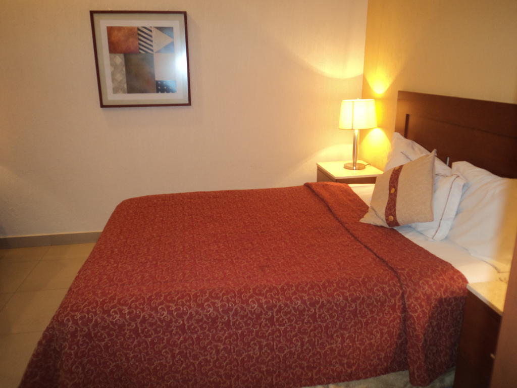 Hotel Fenix Лос Мочис Стая снимка